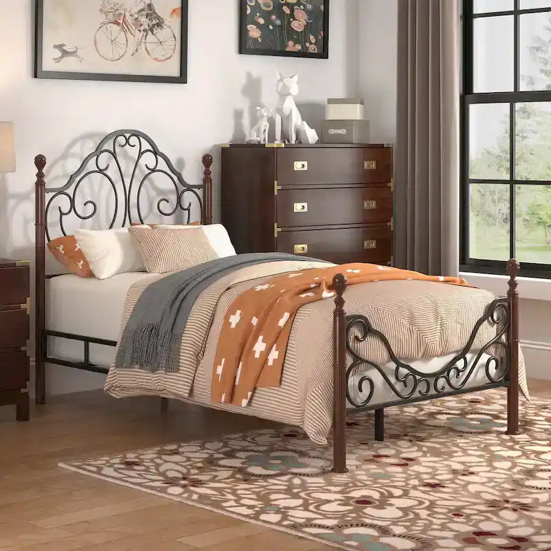 Lit en métal Cesky Graceful Scroll, couleur bronze