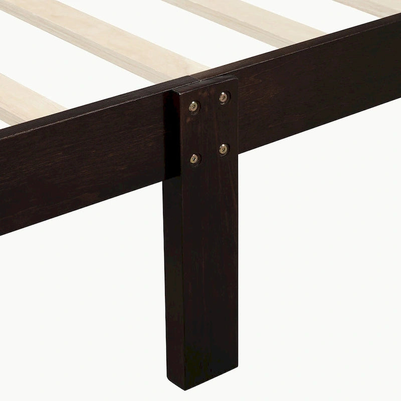 Lit plateforme en bois pleine, grand ou double.