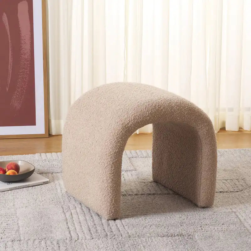 Ottoman incurvé en velours de la collection Cascade