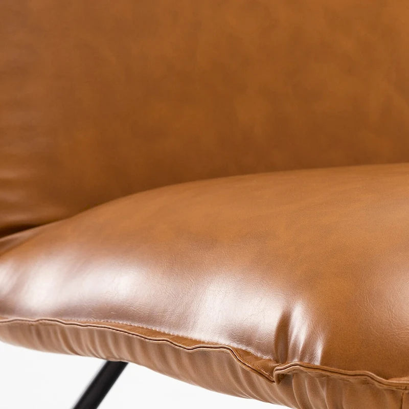 Fauteuil d'appoint en similicuir d'inspiration scandinave LUE BONA avec dossier réglable - 80 H x 56,4 L x 60 P cm